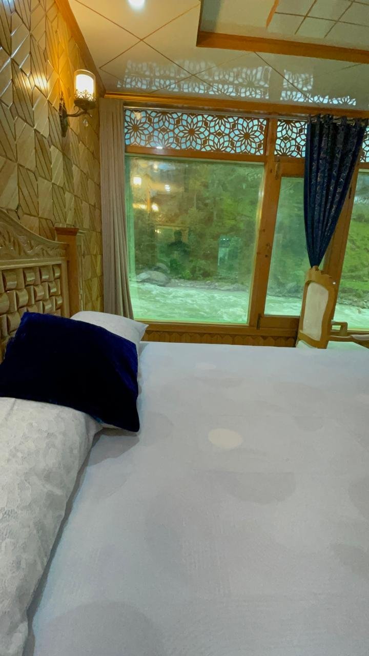 WhatsApp Image 2025-06-17 at 4.07.12 PM